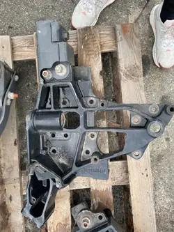 Suporte de bloqueio de cabina Volvo FH4 OEM 21767734