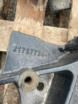Volvo FH4 Cab Tilt Lock Bracket OEM 21767734