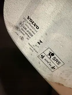 Volvo XC40 framruta OEM P 32368466