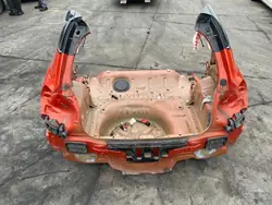 Guardabarros cuarto trasero OEM AUST130566