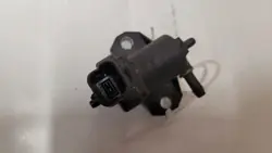 Válvula Solenoide Volvo V50 OEM 8653909 - Usada