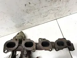 Pakoputken keräin OEM 55565985 Opel Insignia 2.0L