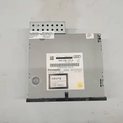 Audi CD-vaihtaja OEM 8X0035110A - Käytetty Kunnossa