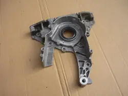Kamaxel Tätningshus OEM 06D103153 - Begagnad