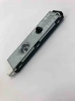 Antennförstärkare OEM A2239052802 för Mercedes-Benz C