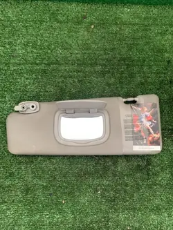 Visor Fiat Bravo OEM WLX3344 - Estado usado