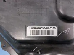 Lower Upper Windshield Ford Explorer VI 2019-