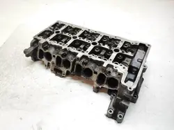 BMW N47D20C Sylinterikansi OEM 7810465 - Käytetty
