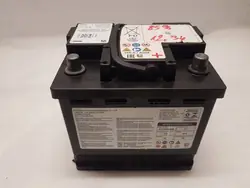 Käytetty BMW-akku 12V 50Ah 570A OEM 9315559