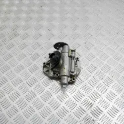 Pompe à huile d'occasion OEM 04E115151A pour Audi A3 Sportback