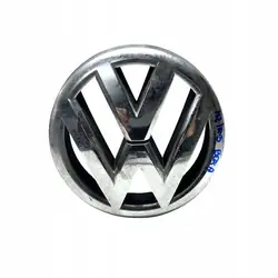 VW GOLF VI Front Grill Emblem 5K0853601F