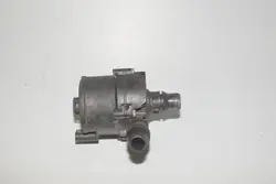Pompe à eau BMW 5 (G30) 4.4L 340kw 2017 OEM 11518623759