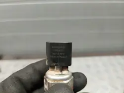 Sensor de pressão de óleo OEM 68283346AD - Alfa Romeo