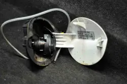 Tankklep OEM 3C8809857 voor VW Passat CC 2011