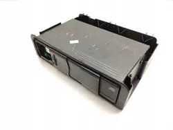 Land Rover CD/DVD-vaihtaja OEM XQE000120 - Käytetty