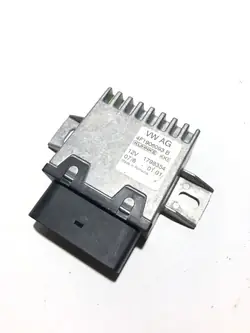 Audi Q7 Diesel Ruiskutusohjain 4F1906093B