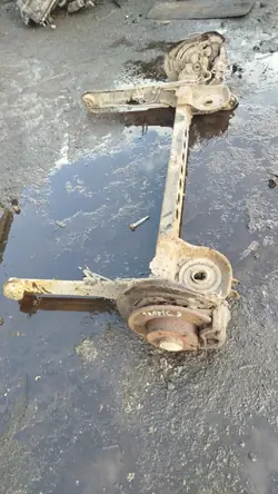 Viga Suspensão Traseira OEM Trafic B Vivaro II