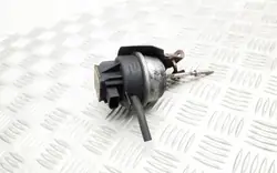 SMK306018 Actionneur Turbo pour Audi A4/S4 B8 2010