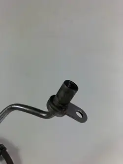 Conduta de travão dianteira direita OEM 68448122AB RAM 1500 TRX