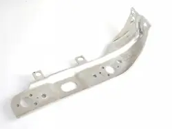 Soporte radiador inferior izquierdo OEM 51647357221