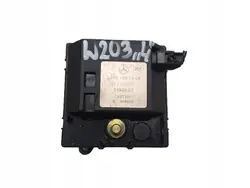 Mercedes Vesilämmitin OEM A0001591504 C-luokka W203