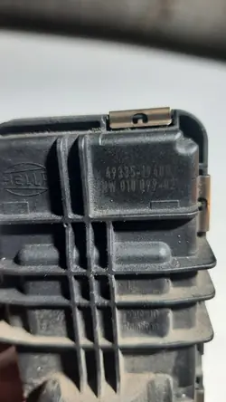 Turbo-ohjain OEM 6NW010099 BMW N47:lle