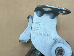 AUDI A4 A5 Support de Silencieux 8K0253144F