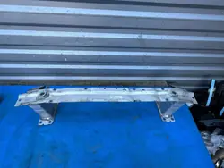 Renfort de pare-chocs avant Porsche Cayenne OEM 9Y0807109B