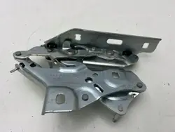 Dobradiça do Capô Audi A4 B9 8W Esquerda Dianteira OEM 8W0823301