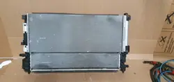 OEM 214606085R Kühler-Set für Duster 2026