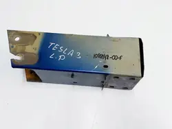 TESLA MODEL 3 Iskunvaimennin Alkuperäinen