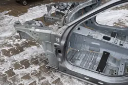 Alfa Romeo Giulia etupelti vasen OEM 1274738287