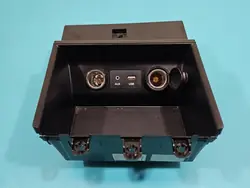 Prise allume-cigare USB Hyundai Elantra VI 15-20 OEM 84680-F2200