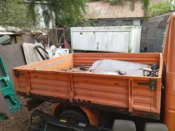 OEM-pakettiauton kuormatila VW T4 DOKA