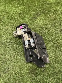 Porsche Batteriesicherung OEM 4M6915459 - Gebraucht