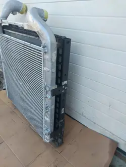 DAF Intercooler OEM 2319325 2291926 - Begagnad