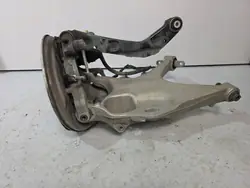 Pivô traseiro esquerdo AWD OEM 32395067 Volvo