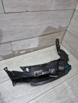 Scheinwerferhalter Citroen Jumpy OEM 9811841877