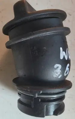 Öljytäyttökorkki OEM 68241680AA Jeep Grand Cherokee 3.6 V6
