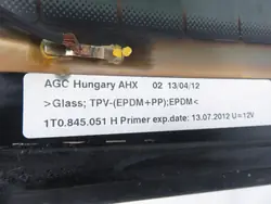 Vitre arrière OEM 1T0845051H pour VW Touran II