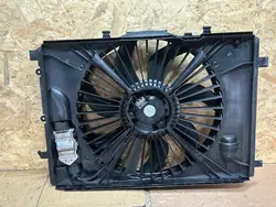 Ventilator Obudowa Mercedes W204 W246 W176 A2045001255