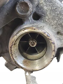 Turbo OEM 4937318030 pour Skoda Octavia II 1.4L