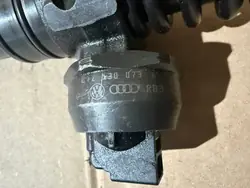 VW T5 2.5 TDI Pumpe Düse 07Z130073N