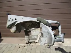 Audi A6 C6 Höger Framskärm OEM - Begagnad