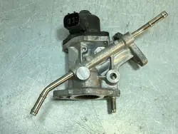 Toyota C-HR 2016 EGR-venttiili OEM 2562037140