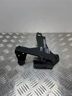 Support de fixation Mercedes C205 W205 OEM 2055450040