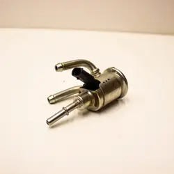 Mercedes AdBlue Einspritzventil OEM A0004905300 - Gebraucht