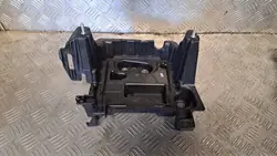 Ford M1GB-10762-AF Akkukiinnike - Käytetty OE-osat