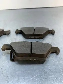 Plaquettes de frein arrière Subaru FBZ25197 - OE