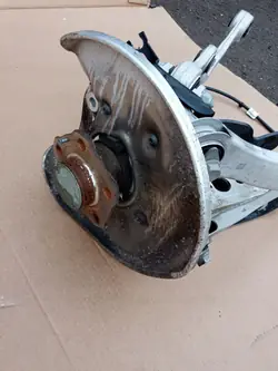 Roulement de moyeu arrière Audi OEM 4K0505459C - Occasion